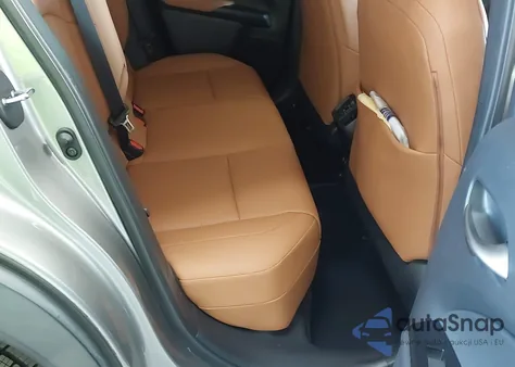 2020 Lexus Ux 200 z USA, uszkodzony, nr VIN JTHP3JBH0L2023798